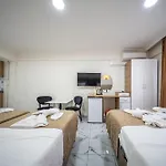 Hotel Laos *