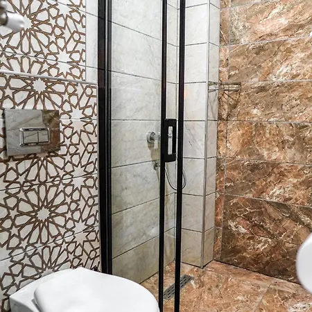 Laos * イスタンブール