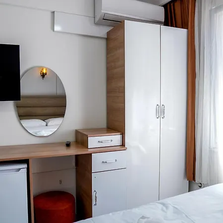 Laos * Istanbulská provincie