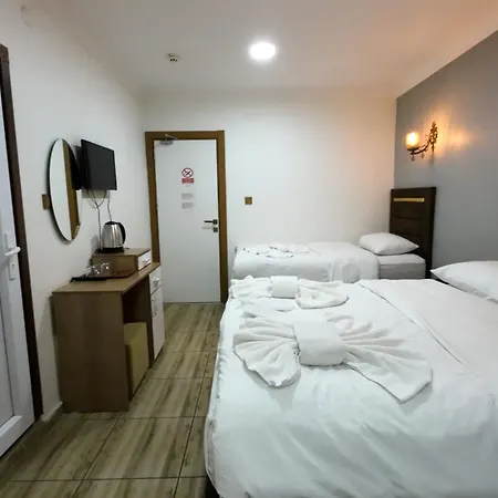 Laos * イスタンブール