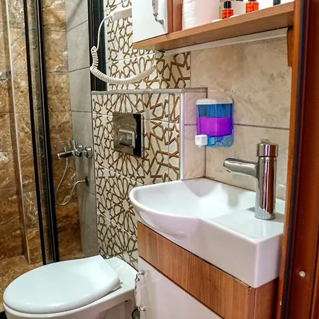 Hotel Laos Istanbulská provincie