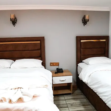 Laos Κωνσταντινούπολη