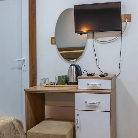 Laos Hotel *