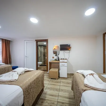 Laos Hotel *